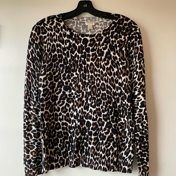 J CREW LEOPARD SWEATER - Picture 1 of 3